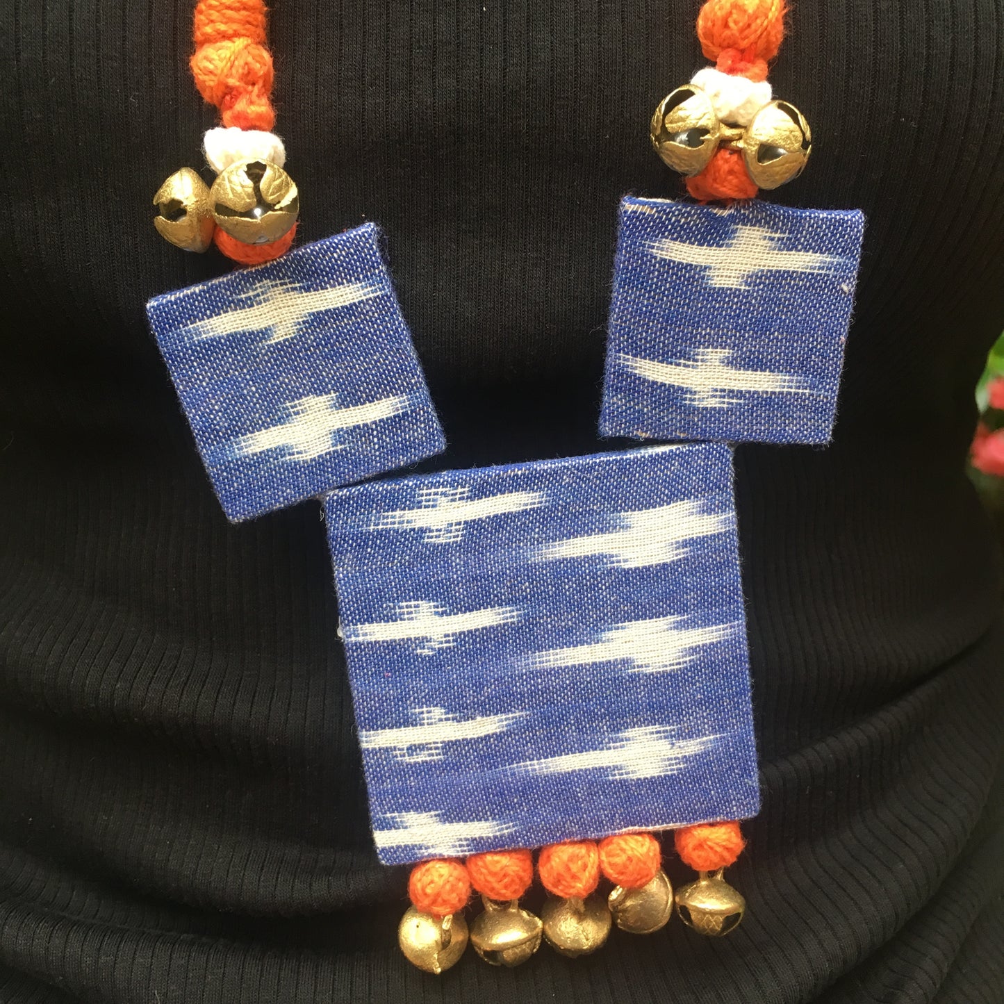 Akasa Necklace and Earring Set