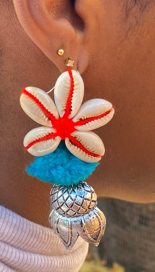Shell Pom Pom Fabric Flower Earrings
