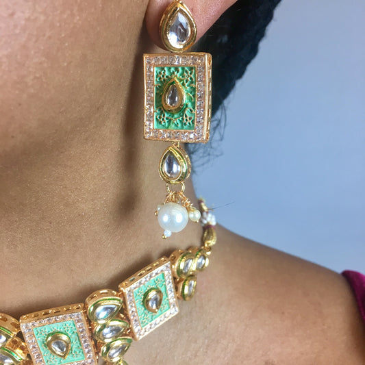 Misty Mint Paree Choker Set