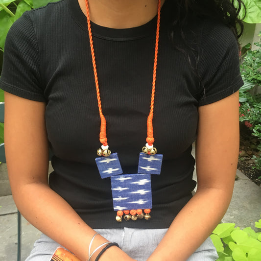 Akasa Necklace and Earring Set