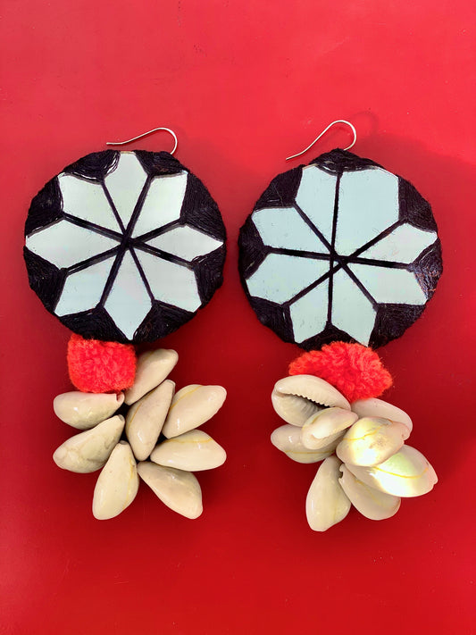 Darpan Shell Earrings